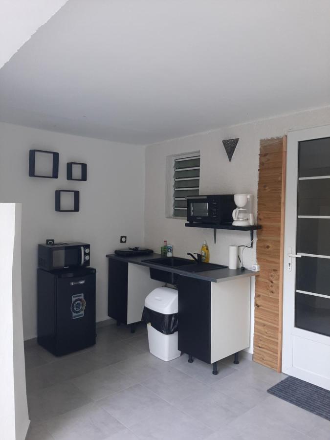 Zannanna Delair Guest House Sainte-Anne  Ngoại thất bức ảnh